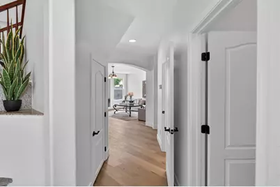 9475 Winding River Way, Elk Grove, CA 95624 - Photo 18