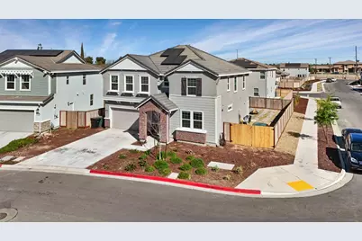 1601 Redhaven Place, Hughson, CA 95326 - Photo 2