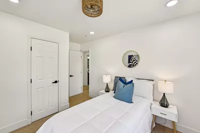8060 Sunset Avenue, Fair Oaks, CA 95628 - Photo 22