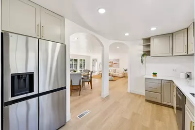 8060 Sunset Avenue, Fair Oaks, CA 95628 - Photo 16