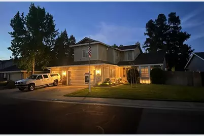 5937 Laguna Villa Way, Elk Grove, CA 95758 - Photo 2