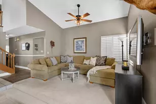 5937 Laguna Villa Way, Elk Grove, CA 95758 - Photo 8