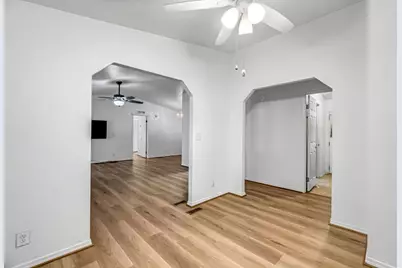 E Cleveland Avenue #142, Madera, CA 93638 - Photo 16