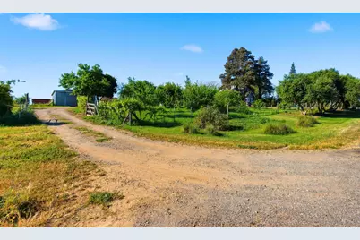 6692 Marine Avenue, Arbuckle, CA 95912 - Photo 46