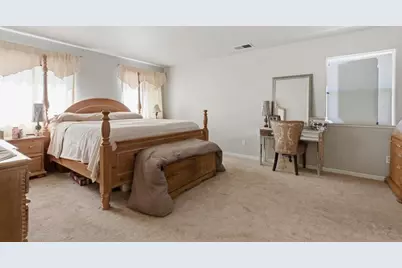 1300 Kensington Drive, Plumas Lake, CA 95961 - Photo 24