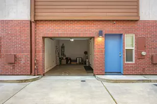 1707 17th St, Sacramento, CA 95811 - Photo 46
