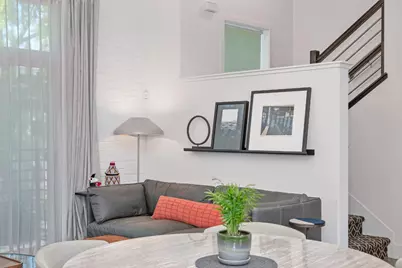 1707 17th Street, Sacramento, CA 95811 - Photo 12