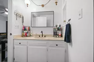 115 W Swain Rd, Stockton, CA 95207 - Photo 22