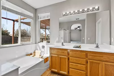 1170 Broken Spur Way, Plumas Lake, CA 95961 - Photo 32