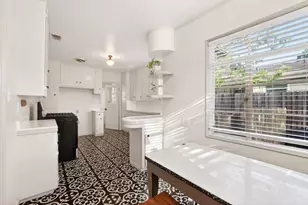 3708 30th St, Sacramento, CA 95820 - Photo 14