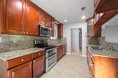 5631 Wardell Way, Sacramento, CA 95823 - Photo 8
