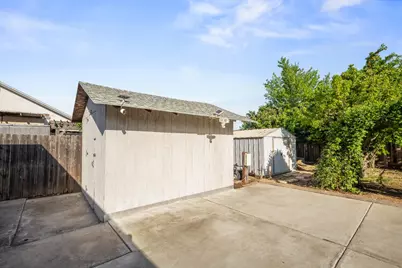 5631 Wardell Way, Sacramento, CA 95823 - Photo 34
