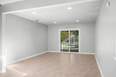 5631 Wardell Way, Sacramento, CA 95823 - Photo 12