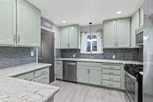 1217 Karen Way, Modesto, CA 95350 - Photo 10