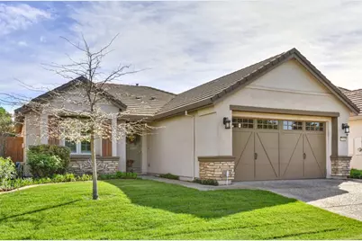 7560 Chatsworth Circle, Elk Grove, CA 95757 - Photo 2