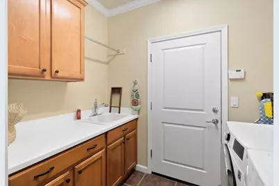 7560 Chatsworth Circle, Elk Grove, CA 95757 - Photo 36