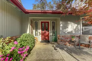 11228 Marten Ct, Penn Valley, CA 95946 - Photo 2