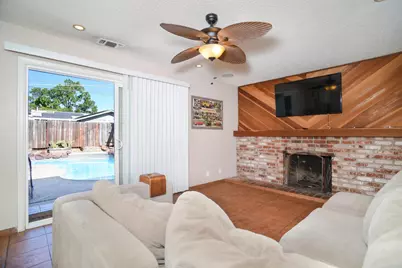 5213 Diablo Road, Sacramento, CA 95842 - Photo 6