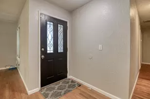 1605 Pimlico Dr, Modesto, CA 95350 - Photo 4