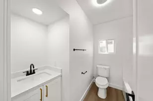 4416 Parker Ave, Sacramento, CA 95820 - Photo 18