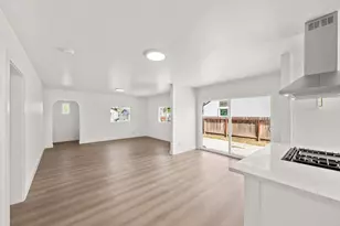 4416 Parker Ave, Sacramento, CA 95820 - Photo 8