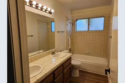 2420 Oakbrook Drive, Yuba City, CA 95993 - Photo 8