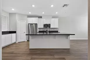 2561 Natomas Crossing Dr, Sacramento, CA 95834 - Photo 6