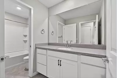 2561 Natomas Crossing Drive, Sacramento, CA 95834 - Photo 18