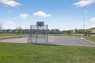 2561 Natomas Crossing Dr, Sacramento, CA 95834 - Photo 22