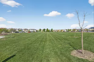 2561 Natomas Crossing Dr, Sacramento, CA 95834 - Photo 24