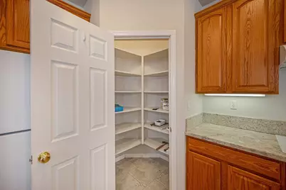 5118 Bessemer Court, Sacramento, CA 95835 - Photo 10