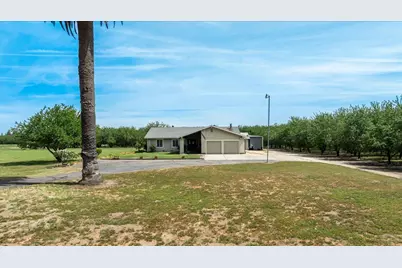 22082 Oleander Avenue, Manteca, CA 95337 - Photo 1