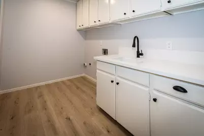 427 Wyndgate Road, Sacramento, CA 95864 - Photo 16