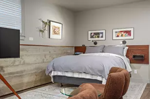 2220 Capitol Ave, Sacramento, CA 95816 - Photo 48