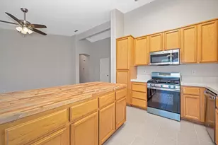 1641 Grouse Run Cir, Roseville, CA 95747 - Photo 22