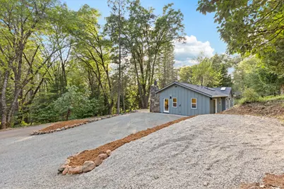 11000 Bubbling Wells Road, Grass Valley, CA 95945 - Photo 26