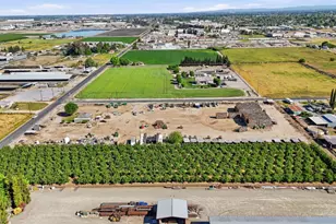 2406 S Walnut Rd, Turlock, CA 95380 - Photo 34