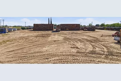 2406 S Walnut Road, Turlock, CA 95380 - Photo 38