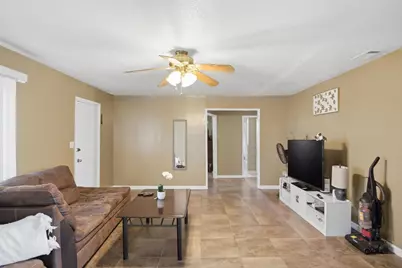 2406 S Walnut Road, Turlock, CA 95380 - Photo 8