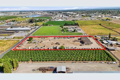 2406 S Walnut Road, Turlock, CA 95380 - Photo 36