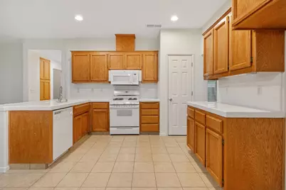 3232 N Zion Circle, Hanford, CA 93230 - Photo 28