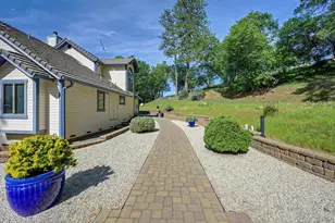 3120 Verde Robles Ct, Camino, CA 95709 - Photo 2