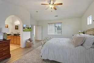 10640 Hidden Grove Cir, Stockton, CA 95209 - Photo 14