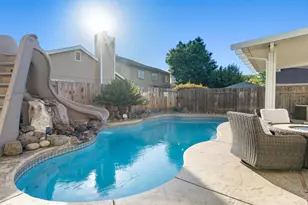 2312 Mills Ranch Way, Rancho Cordova, CA 95670 - Photo 2