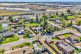 4724 1st St, Empire, CA 95319 - Photo 12