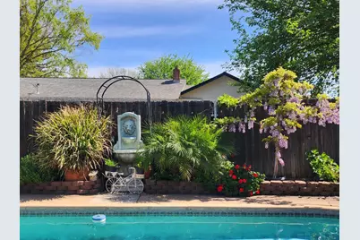 5830 Woodleigh Dr, Carmichael, CA 95608 - Photo 4