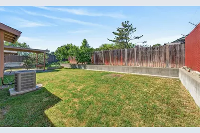 5649 Andrea Boulevard, Sacramento, CA 95842 - Photo 28