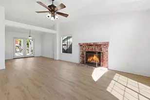 8221 Clarion Cir, Antelope, CA 95843 - Photo 6