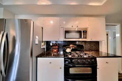 403 Curtwood Court, Manteca, CA 95336 - Photo 12