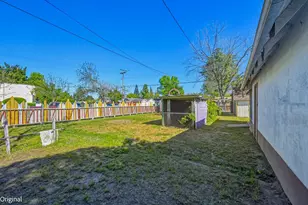 261 W 26th St, Merced, CA 95340 - Photo 38